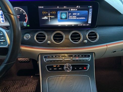 Used 2020 Mercedes-Benz E 350 Sedan image 27