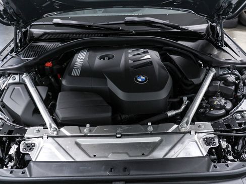 Used 2025 BMW 430i Coupe w/ Convenience Package image 27