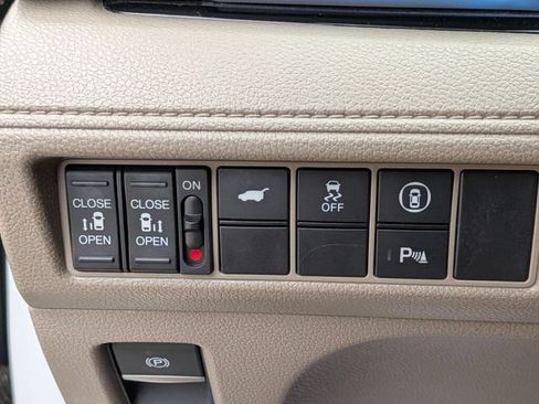 Certified 2021 Honda Odyssey Touring image 26