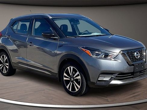 Certified 2020 Nissan Kicks SR w/ SR Premium Package image 10