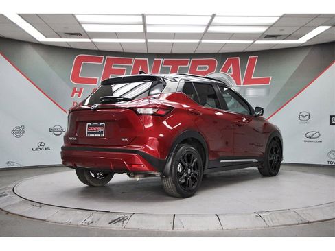 Certified 2023 Nissan Kicks SR w/ SR Premium Package image 5
