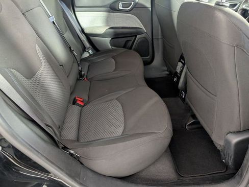 Certified 2023 Jeep Compass Sport AWD/4WD image 28