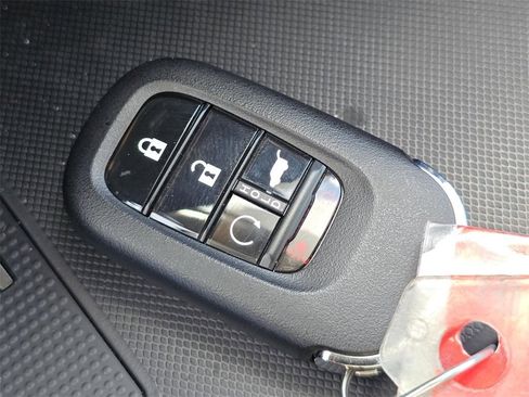 New 2025 Honda Pilot EX-L image 33