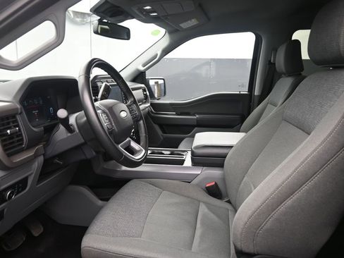 Used 2024 Ford F150 XLT w/ Mobile Office Package image 34