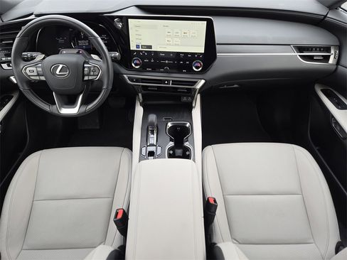 Used 2025 Lexus RX 350 Premium w/ Convenience Package image 26