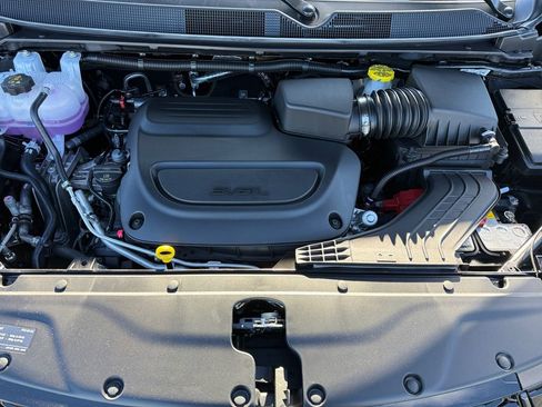 New 2026 Chrysler Pacifica Limited w/ S Appearance Package image 23