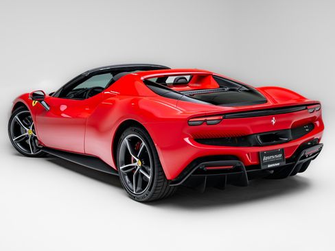 Used 2023 Ferrari 296 GTS image 71