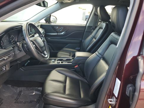 Used 2021 Lincoln Corsair FWD image 11