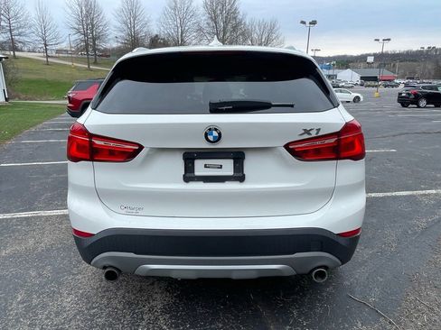 Used 2016 BMW X1 xDrive28i image 4