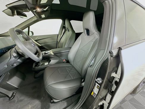 Used 2025 BMW iX xDrive50 w/ Convenience Package image 26