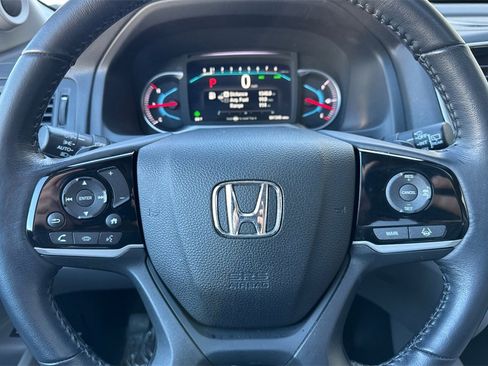 Certified 2020 Honda Pilot Touring image 31