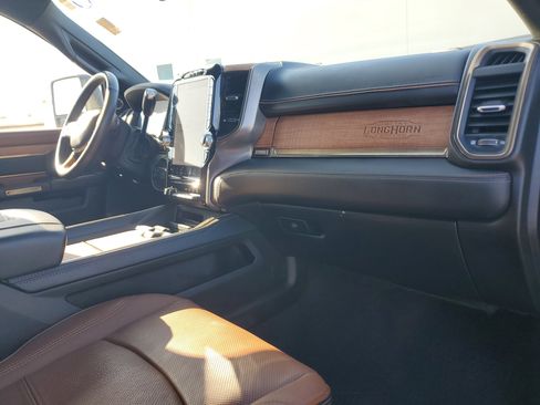 Used 2024 RAM 2500 Limited image 17