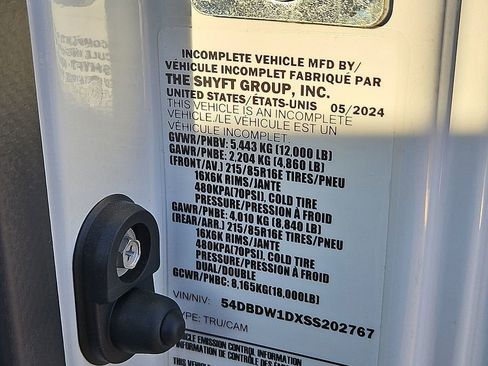 New 2025 Chevrolet Low Cab Forward RWD image 15