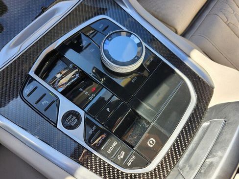 Certified 2024 BMW X6 M60i w/ Dynamic Handling Package image 24