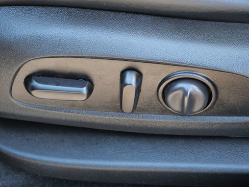 Used 2020 GMC Acadia SLT image 20