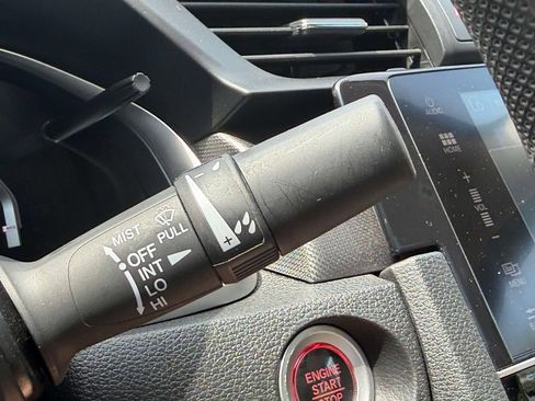 Used 2018 Honda Civic EX image 33