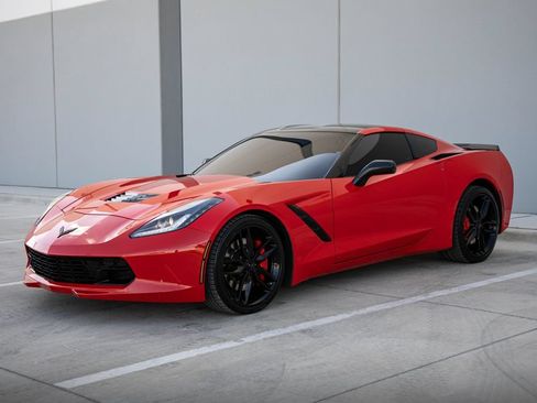 Used 2014 Chevrolet Corvette Stingray Coupe w/ 3LT Preferred Equipment Group RWD image 5