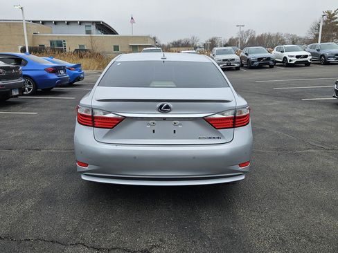 Used 2013 Lexus ES 300h image 5