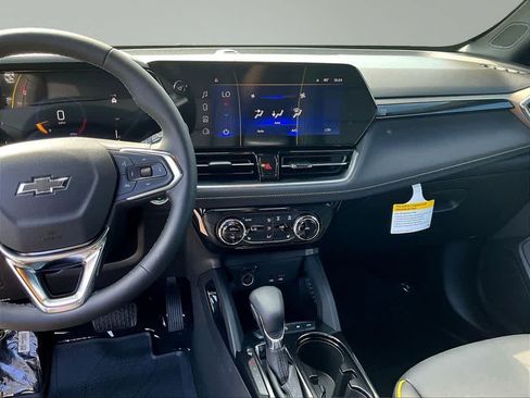 New 2026 Chevrolet TrailBlazer ACTIV w/ Convenience Package AWD/4WD image 16