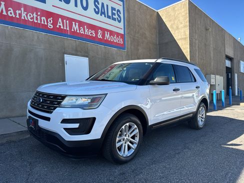 Used 2017 Ford Explorer 4WD image 6