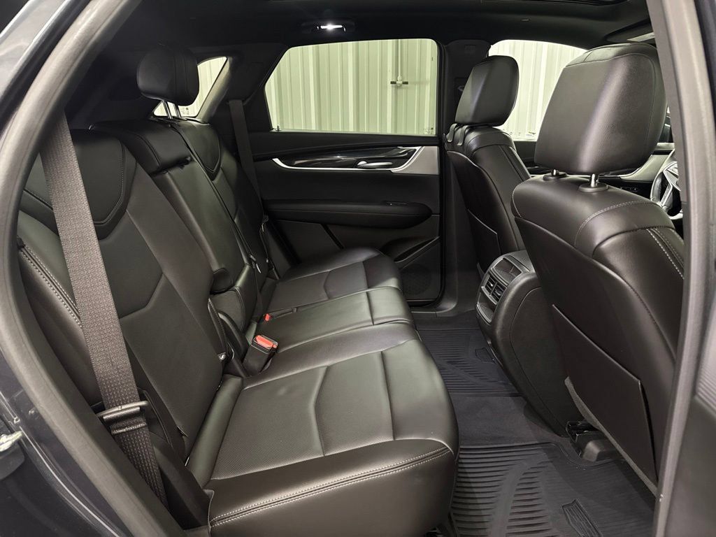 Certified 2023 Cadillac XT5 Premium Luxury w/ Technology Package AWD/4WD image 38