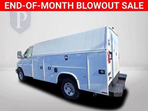 New 2025 Chevrolet Express 3500 w/ Power Convenience Package image 9