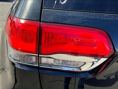 Used 2015 Jeep Grand Cherokee Limited image 27