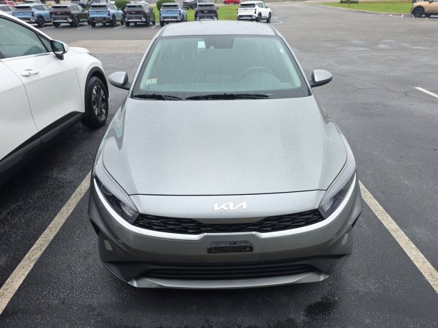 Certified 2024 Kia Forte LXS FWD image 2
