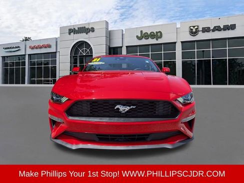 Used 2021 Ford Mustang Convertible RWD image 8