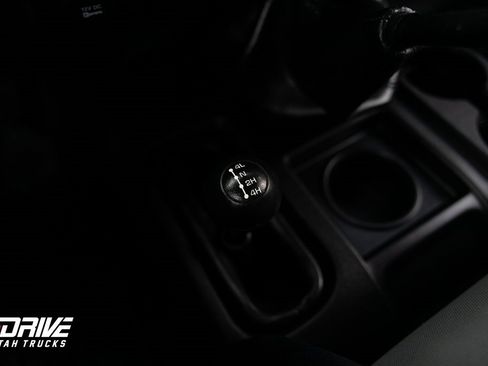 Used 2017 RAM 3500 Tradesman w/ Chrome Appearance Group image 34