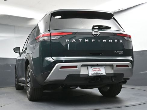 Used 2024 Nissan Pathfinder Platinum w/ Lighting Package (N93) AWD/4WD image 31