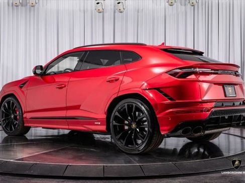 Used 2024 Lamborghini Urus S image 14