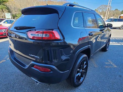 Used 2014 Jeep Cherokee Limited w/ Luxury Group AWD/4WD image 5