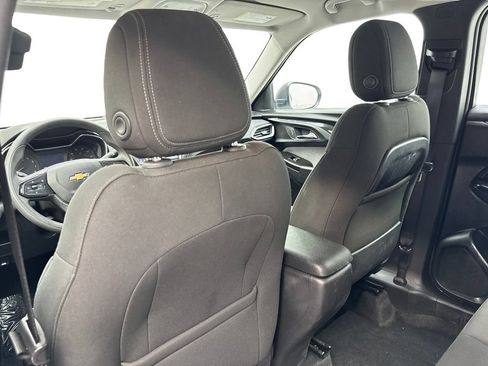 Used 2023 Chevrolet TrailBlazer LS FWD image 34