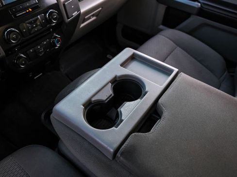 Used 2016 Ford F150 XLT w/ Trailer Tow Package image 21