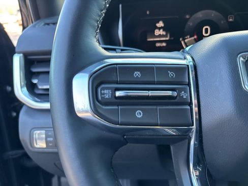 Used 2025 GMC Terrain Elevation AWD/4WD image 19