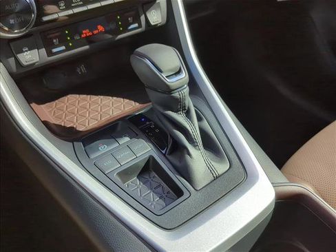 New 2025 Toyota RAV4 Limited image 22