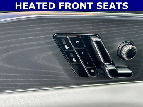 Used 2025 Cadillac Lyriq Sport RWD image 6