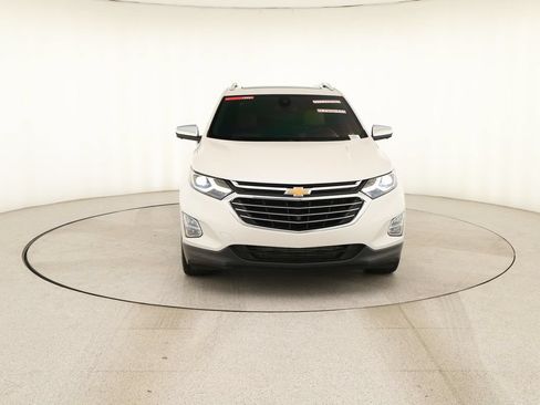 Used 2020 Chevrolet Equinox Premier FWD image 10