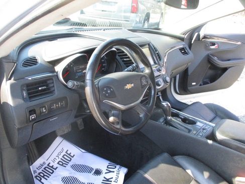 Used 2017 Chevrolet Impala LT w/ Leather Package image 21