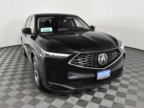 New 2025 Acura MDX SH-AWD image 3