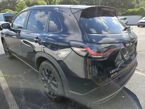 Used 2023 Honda HR-V Sport image 8