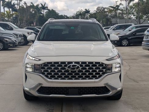 Used 2023 Hyundai Santa Fe SEL w/ Premium Package image 2