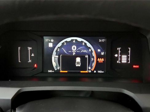 Certified 2025 Toyota Tacoma SR5 image 17