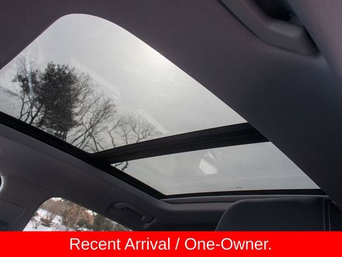 Used 2021 Audi e-tron Premium Plus w/ Premium Plus Package image 19