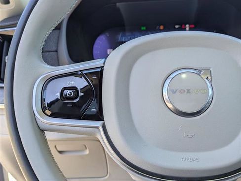 Used 2026 Volvo XC90 T8 Ultra w/ Protection Package Premier AWD/4WD image 14