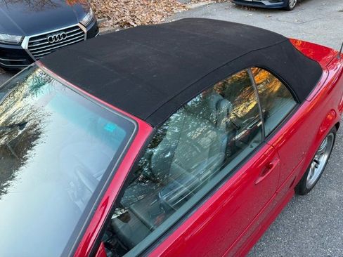 Used 2004 BMW M3 Convertible image 9