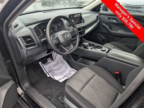 Certified 2026 Nissan Rogue SV AWD/4WD image 13