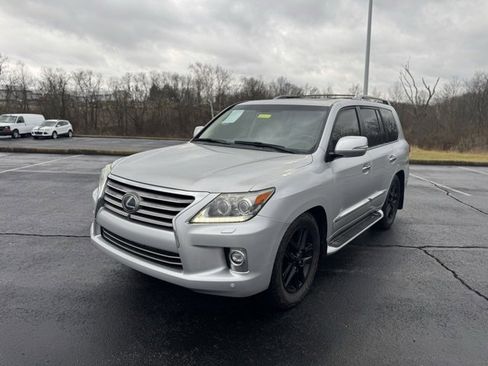 Used 2015 Lexus LX 570 4WD image 7