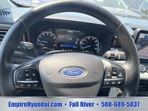 Used 2023 Ford Maverick Lariat w/ Equipment Group 500A Standard AWD/4WD image 27